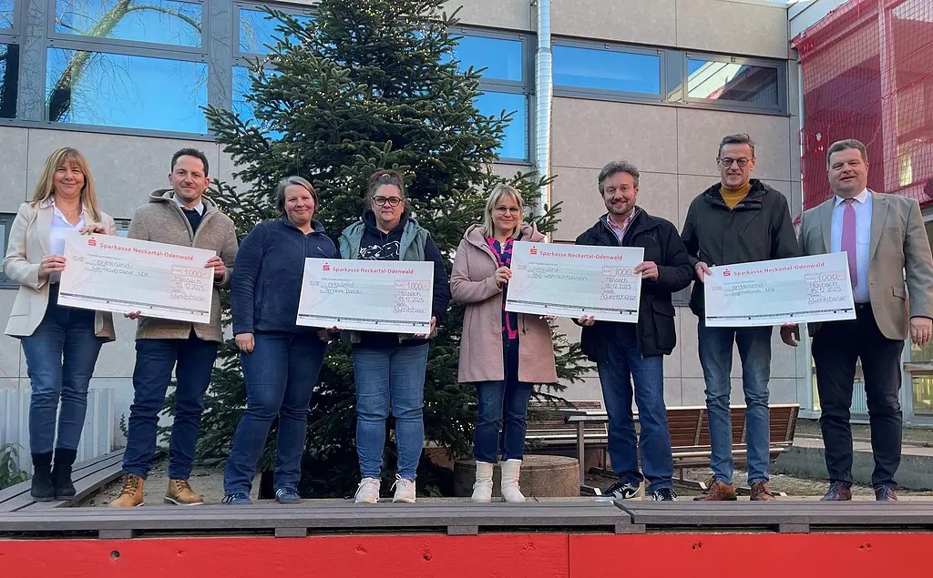 RNZ stephanie kern adventsbasar